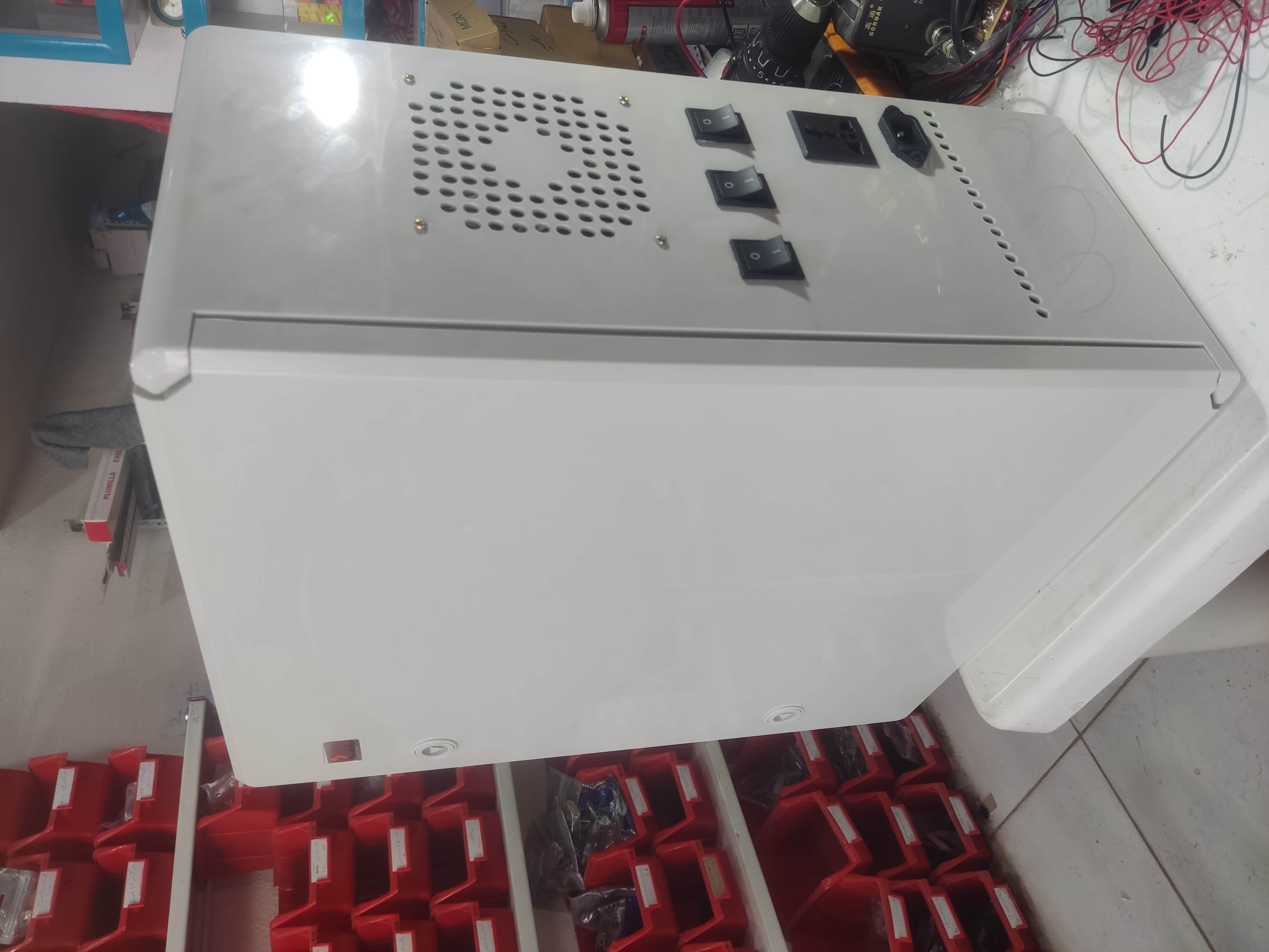 برق اضطراری یو پی اس UPS کرکره برقی و جک پارکینگ 220 ولت